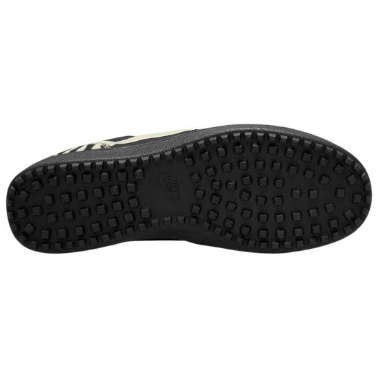 Nike Field General